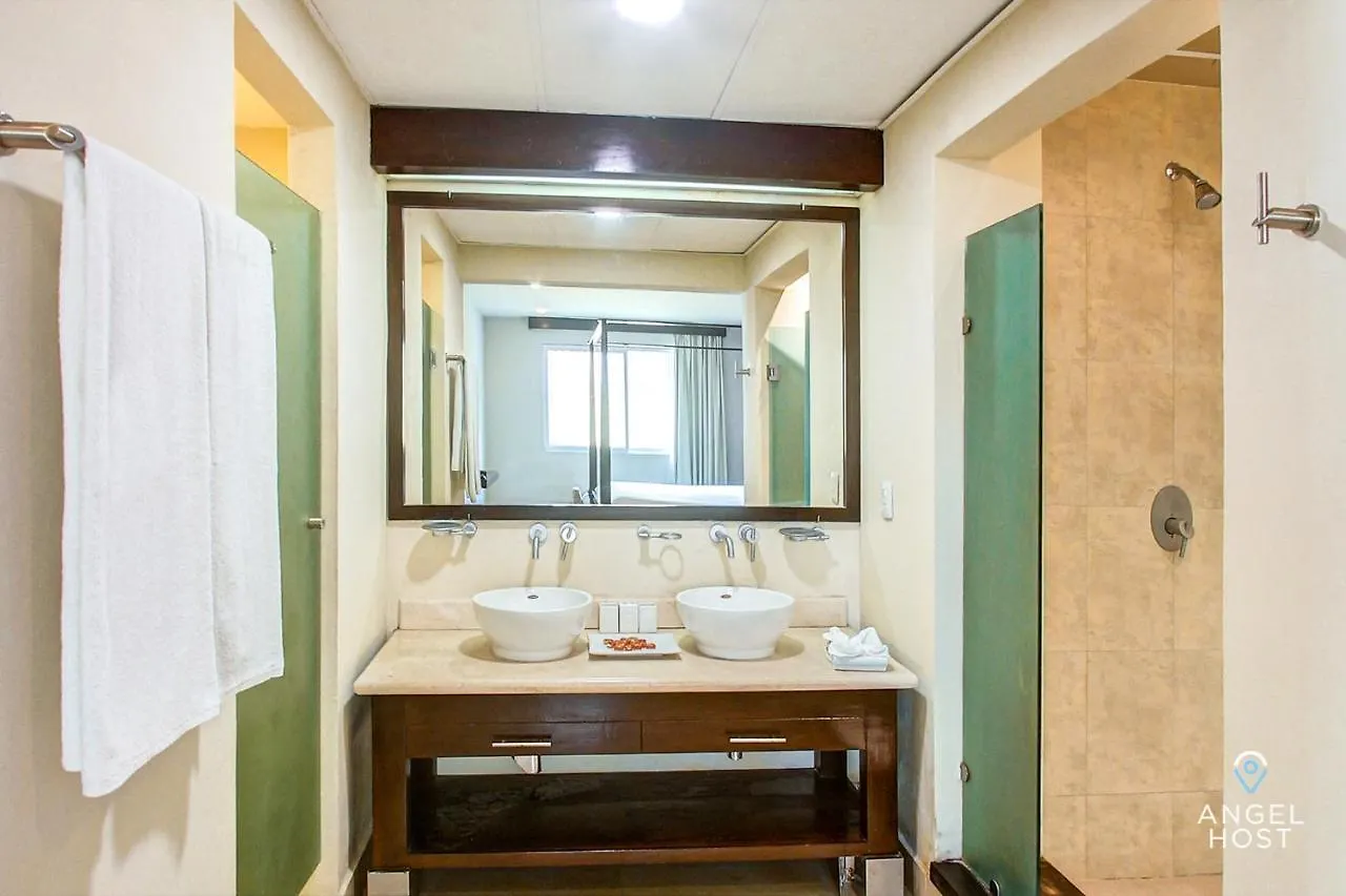 Fabulous Playa Getaway At 38Th And Beach Plus 2 Pools Onsite Playa del Carmen Apartmán