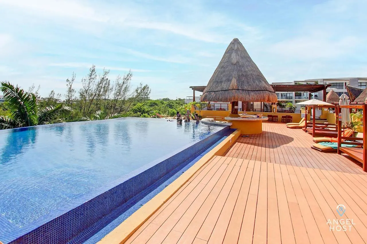 Fabulous Playa Getaway At 38Th And Beach Plus 2 Pools Onsite Playa del Carmen